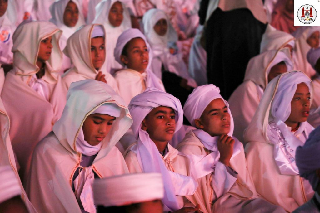 أدرار تحتفي ب1000حافظ صغير للقرآن الكريم بمسرح هواء الطلق