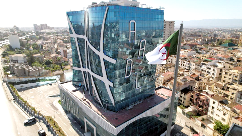 <strong>استمرار تسجيلات برنامج « عدل 3 » وسط إقبال كبير ومحاولات اختراق فاشلة</strong>